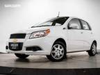 2009 Chevrolet Aveo White, 102K miles