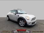 2011 MINI Hardtop Cooper Hatchback 2D