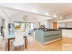 4 bedroom bungalow for sale in The Avenue, Danbury, Chelmsford, CM3