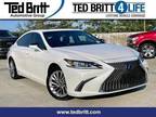 2020 Lexus ES 300h