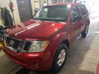 2009 Nissan Pathfinder LE 4x4 4dr SUV