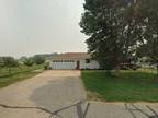 942 Hyland Dr Larchwood, IA