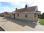 3 bedroom detached bungalow for sale in Durban Mews, Trimley St. Martin, IP11