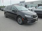 2021 Chrysler Pacifica Black, 30K miles