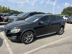 2017 Volvo V60 Cross Country T5