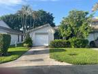 Large 3 bedroom/2 bath Townhouse in Boca Raton