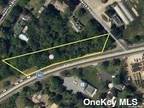 Plot For Sale In East Moriches, New York