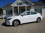 2020 Hyundai Elantra White, 60K miles