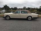 Rolls-Royce Silver Spur Sedan