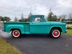 Dodge D100SWB Stepside Pickup