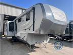 2013 Highland Ridge RV Open Range 387RLS 38ft