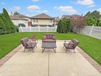 5320 West 109th Street, Oak Lawn, IL 60453