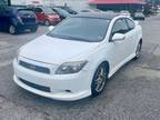 2005 Scion t C Base 2dr Hatchback