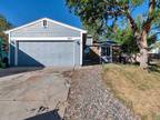 Gorgeous 3 bed 2 bath tri-level home in Littleton