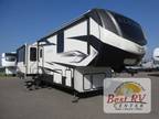 2022 Keystone Alpine 3650RL 38ft