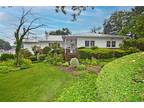 72 Piccadilly Road, Great Neck, NY 11023