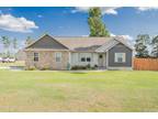 611 Duncan Drive North, Richlands, NC 28574