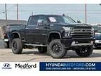 2022 Chevrolet Silverado 3500HD 4WD Crew Cab Standard Bed High Country