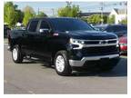 2023 Chevrolet Silverado 1500 4WD Crew Cab Standard Bed LT