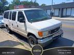 2007 Ford E350 Super Duty Passenger XL Van 3D