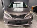 2013 Toyota Sienna 5dr 8-Pass Van V6 SE FWD