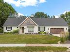 26 Maple Ridge Dr Peoria, IL