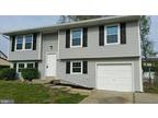 20 GREYSTONE CIR Waldorf, MD -