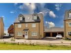 5 bedroom detached house for sale in Langate Fields, Long Marston, CV37