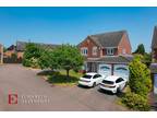 4 bedroom detached house for sale in Lilacvale Way, Cannon Hill, CV4