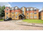 2 bedroom apartment for sale in Osprey Close, Bromley, Kent, BR2