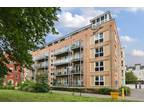 James Weld Close, Banister Park, Southampton, Hampshire, SO15 2 bed apartment