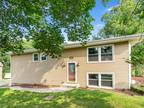 513 W WASHINGTON ST, Yorkville, IL 60560 Single Family Residence For Sale MLS#