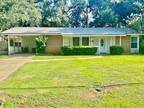 108 WASHINGTON AVE, Mc Comb, MS 39648 Single Family Residence For Sale MLS#