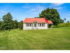 7108 CLAPPS CHAPEL RD Corryton, TN