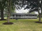 202 S Lake Of The Woods Rd