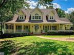 15501 Chestnut Tree Ct