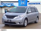 2017 Toyota Sienna XLE Premium 8-Passenger