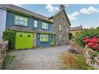 5 bedroom end of terrace house for sale in Marine Road, Broad Haven
