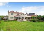 5 bedroom detached house for sale in Waltham Road, Overton