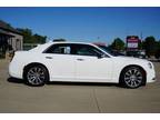 2019 Chrysler 300 300 Limited RWD