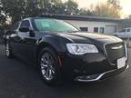 2018 Chrysler 300 Touring