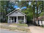 3520 Lee Ave. Little Rock AR 72205 - Wonderfully updated 2br 2ba w/fenced yard