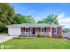 2432 Middleton Dr, Gastonia, NC 28054