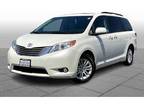 2016Used Toyota Used Sienna Used5dr 8-Pass Van FWD