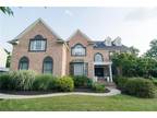 2011 MAJESTIC OVERLOOK DR, Lower Saucon Twp, PA 18015 Single Family Residence