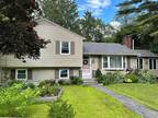 62 Dale Street, Farmingdale, ME 04344