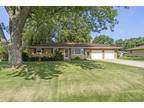 1613 S MAIN ST, Sandwich, IL 60548 Single Family Residence For Sale MLS#