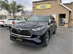 2021 Toyota Highlander Highlander XLE AWD