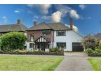 4 bedroom detached house for sale in Shoebury Road, Thorpe Bay, SS1