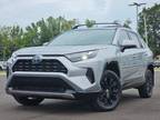 2022 Toyota RAV4 Hybrid SE